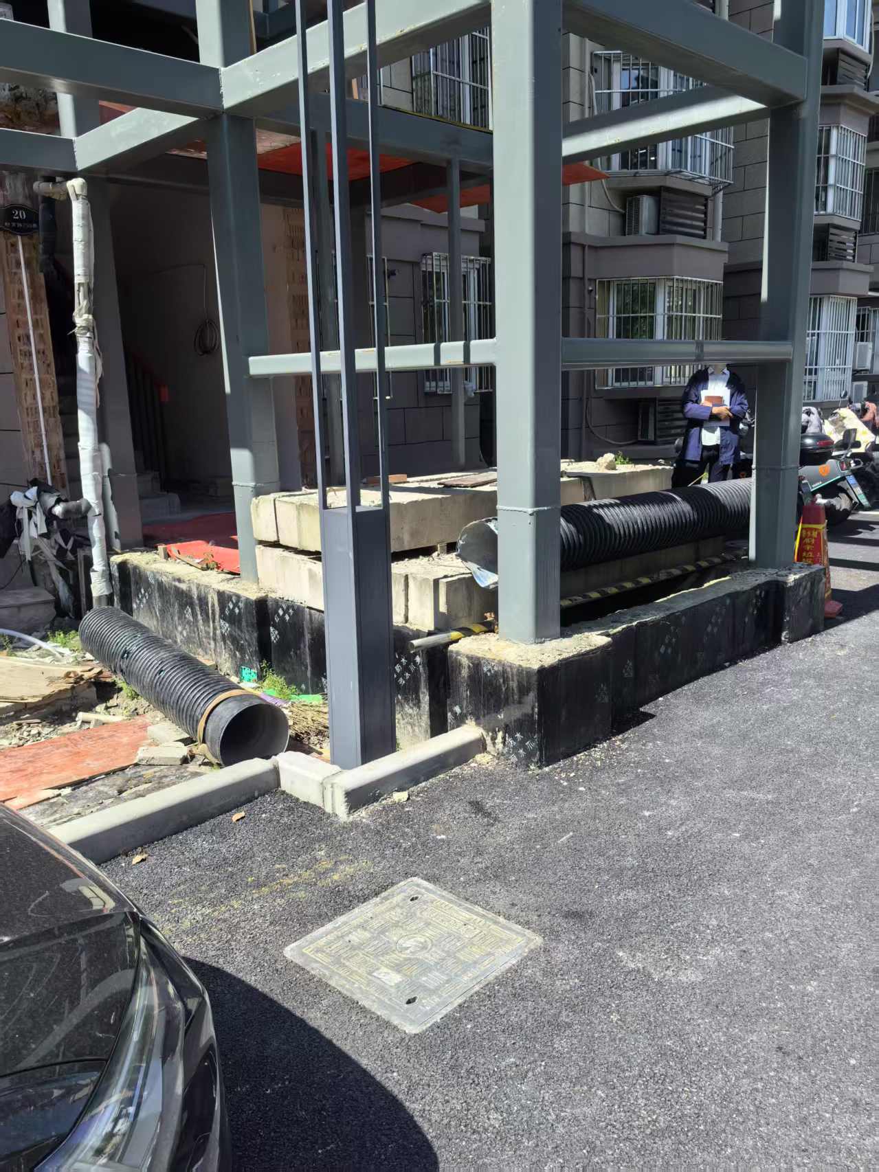电梯钢架